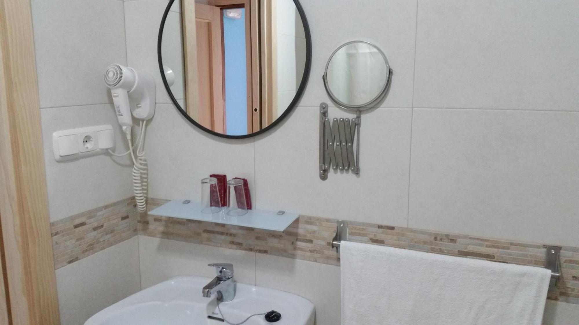 Hotel San Sebastian Almunecar Room photo
